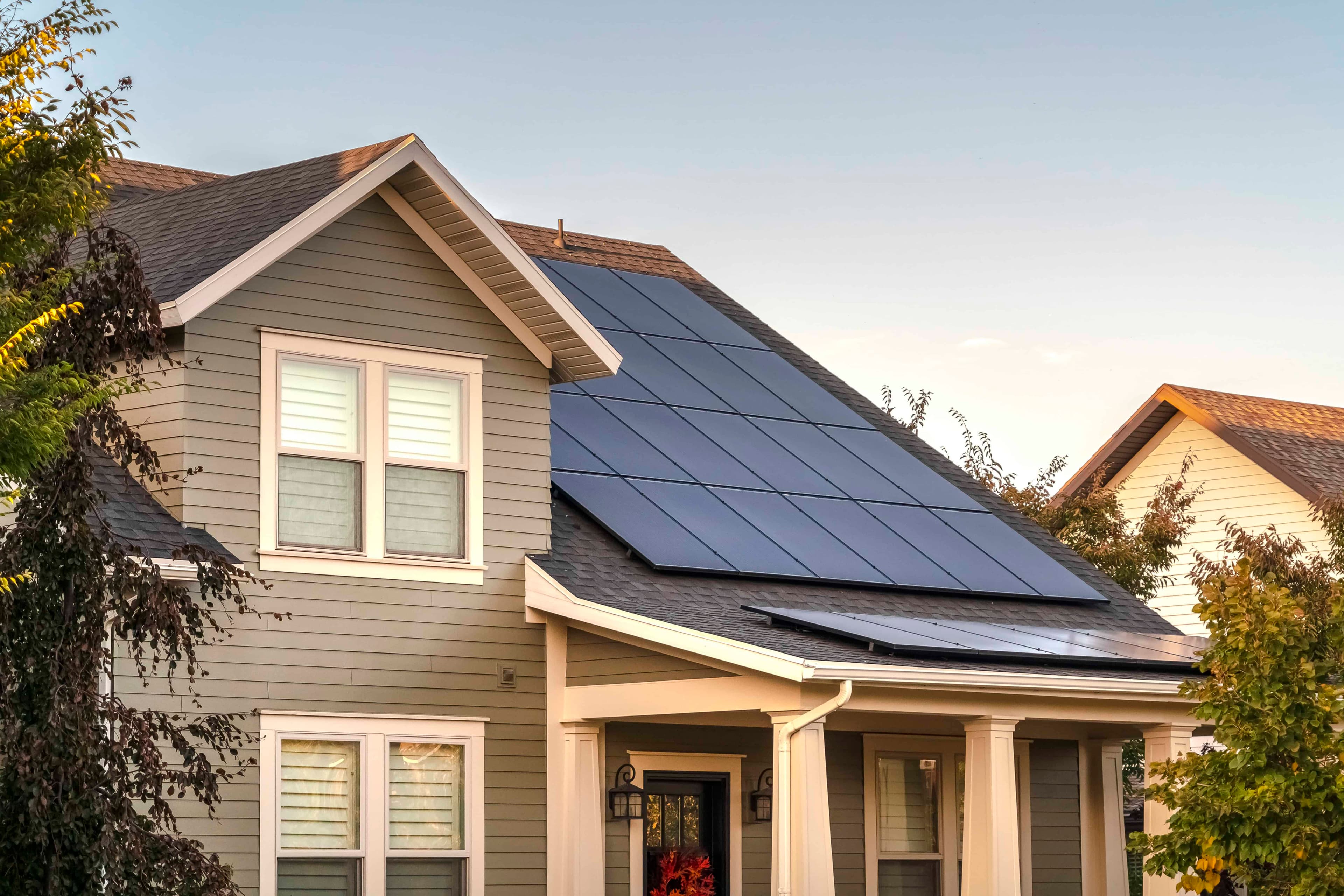 Arizona home with rooftop solar panels